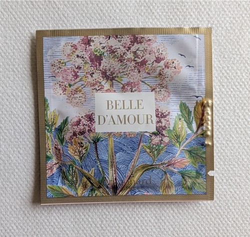 Echantillon eau toilette - de,